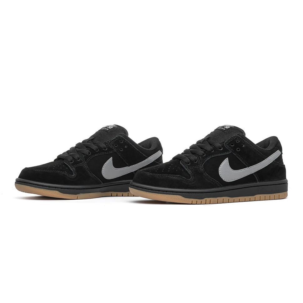 Nike SB Dunk Low Black White Gum, 36