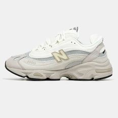 New Balance 1000 White Cream Grey