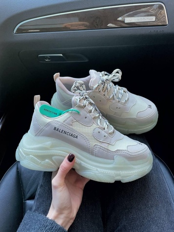 Кроссовки Balenciaga Triple S Beige 6805 фото