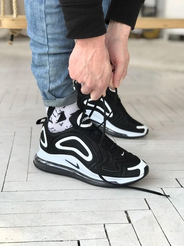Кросівки Nike Air Max 720 Black White 5746 фото