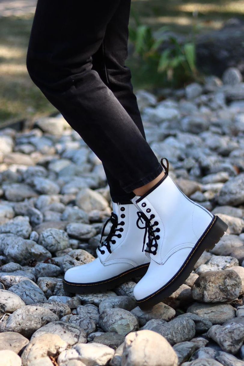 Черевики Dr. Martens White 4247 фото