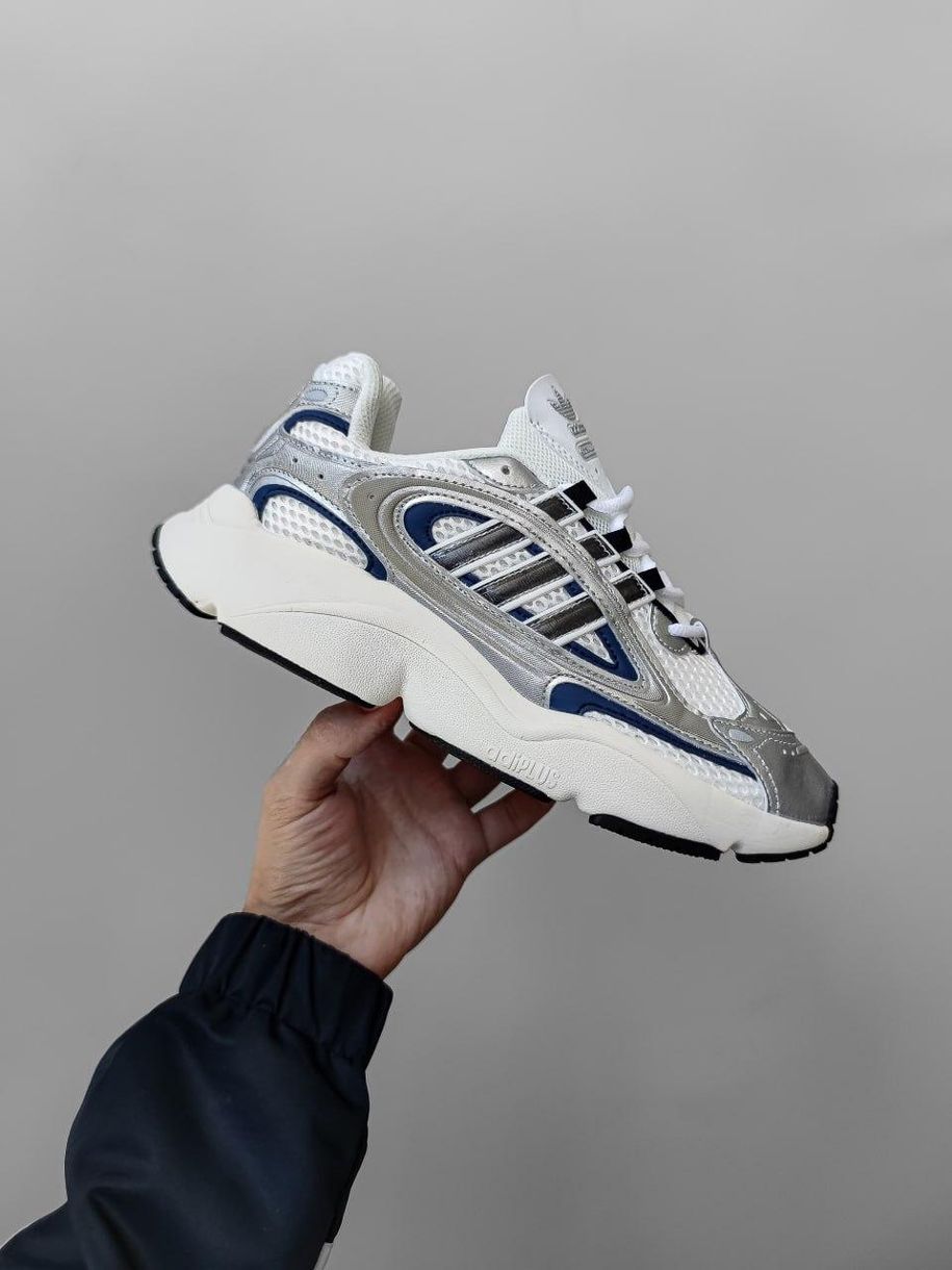 Кросівки сріблясті з синім Adidas Ozmillen Silver/Blue 11104 фото