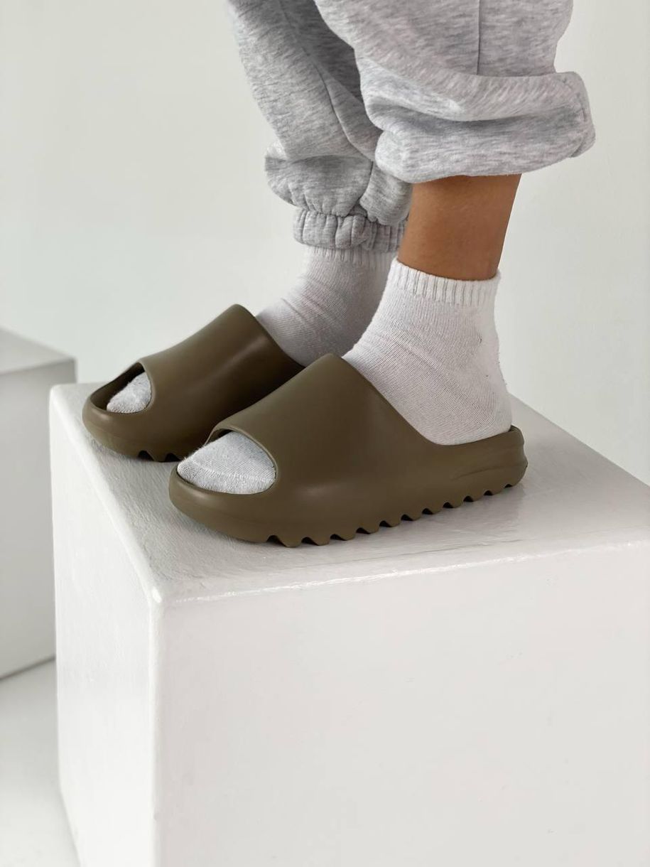 Шльопанці Adidas Yeezy Slide Earth Brown 3317 фото