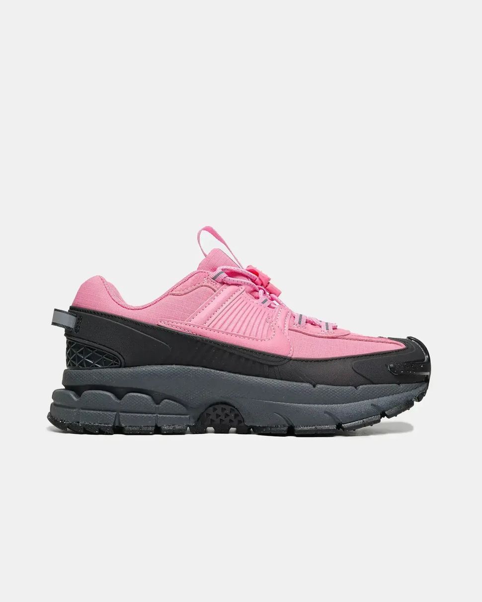 Nike Air Zoom Vomero Roam Elemental Pink