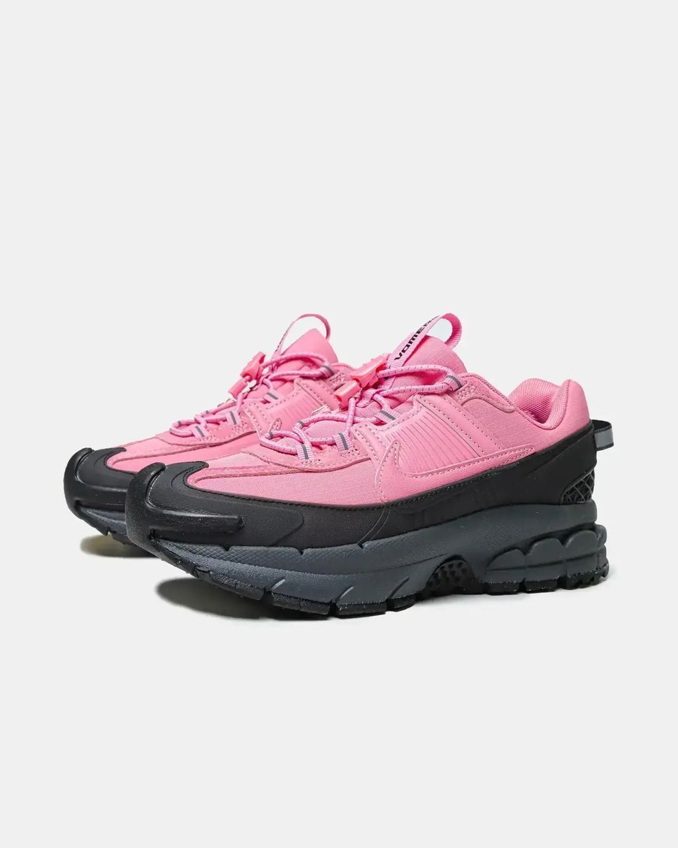 Nike Air Zoom Vomero Roam Elemental Pink