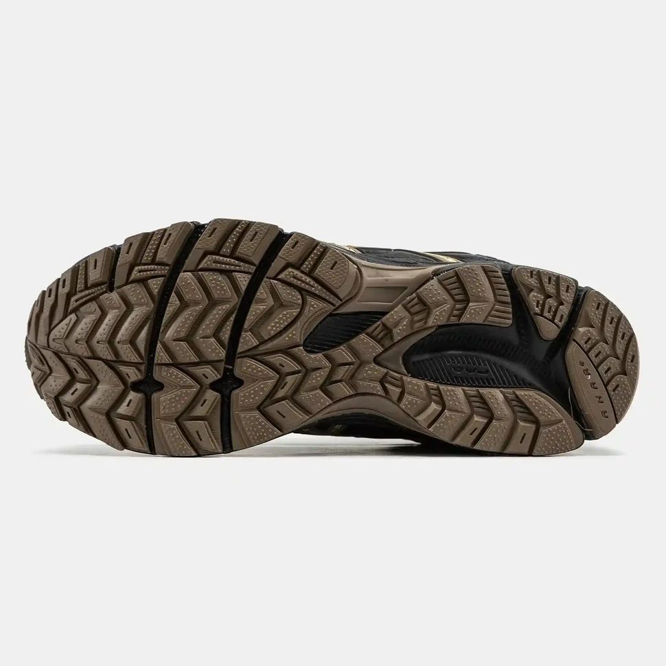 Asics Gel-Kahana 8 Black Gold Brown