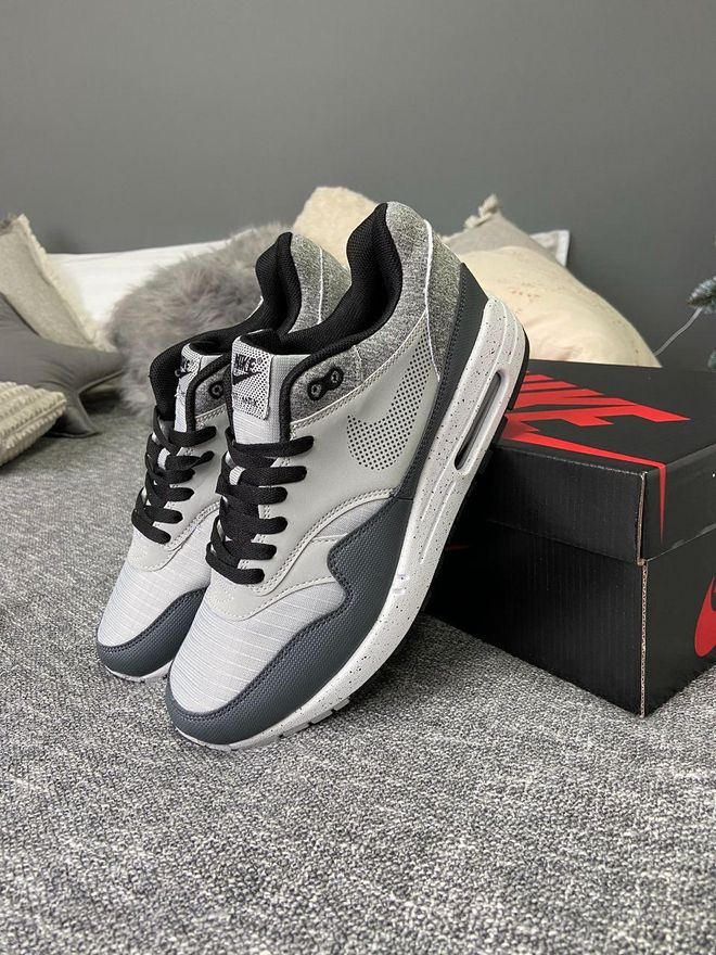 nike air max 1 grey