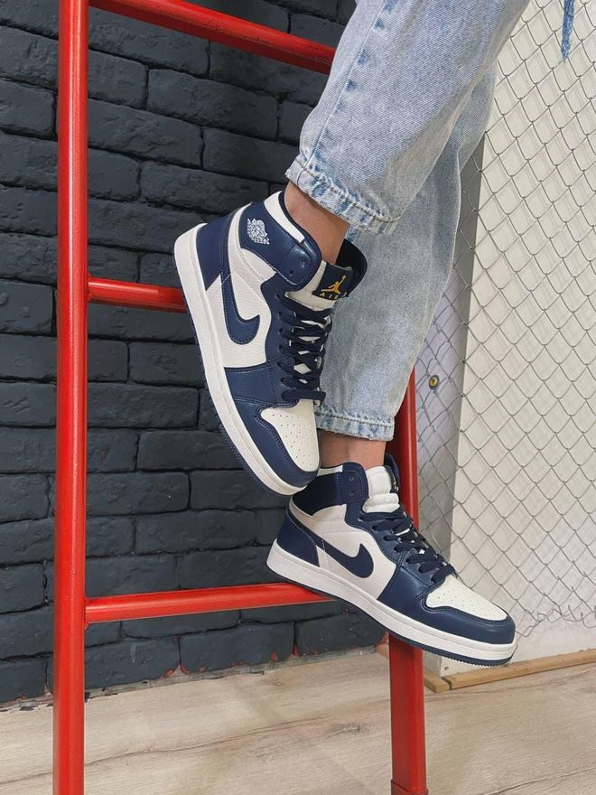 Retro 1 store navy blue