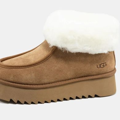 UGG Funkette Boots Chestnut, розмір 36