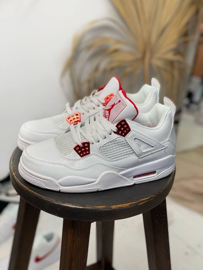 White red best sale jordan 4