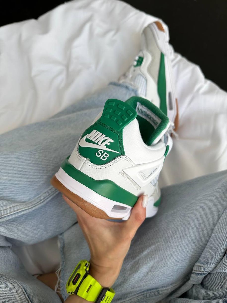 Баскетбольні кросівки Nike Air Jordan 4 Retro x SB Pine Green 9179 фото
