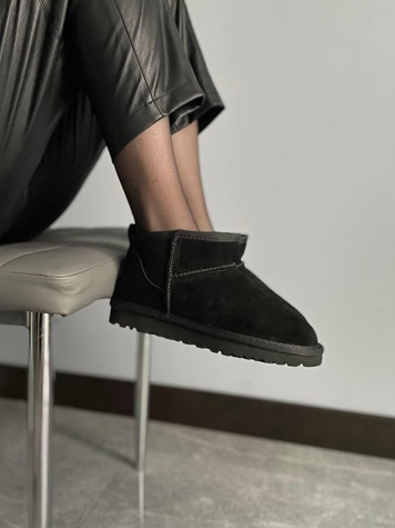 Зимові чоботи UGG Ultra Mini Full Black 4687 фото