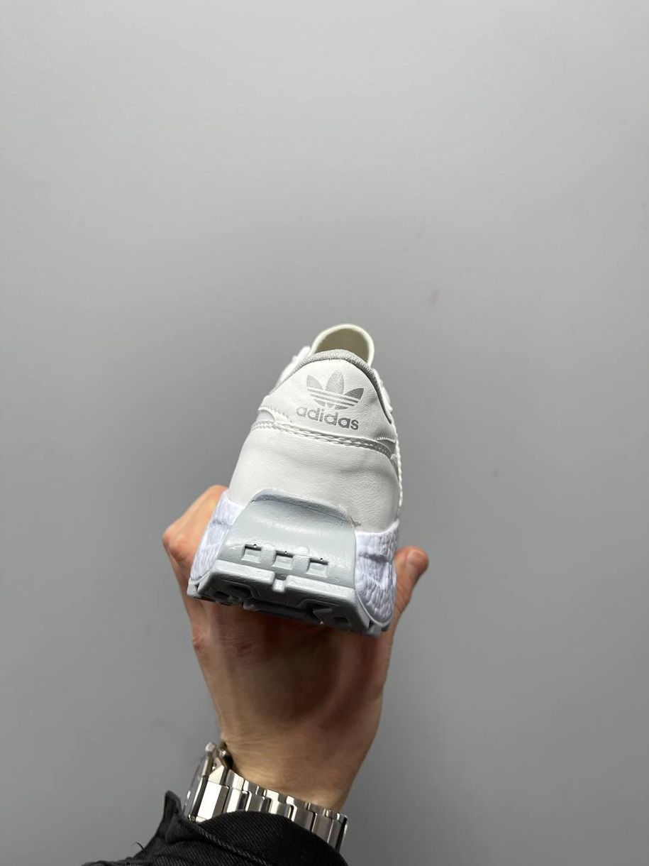 Кроссовки Adidas Retropy White v2 3219 фото