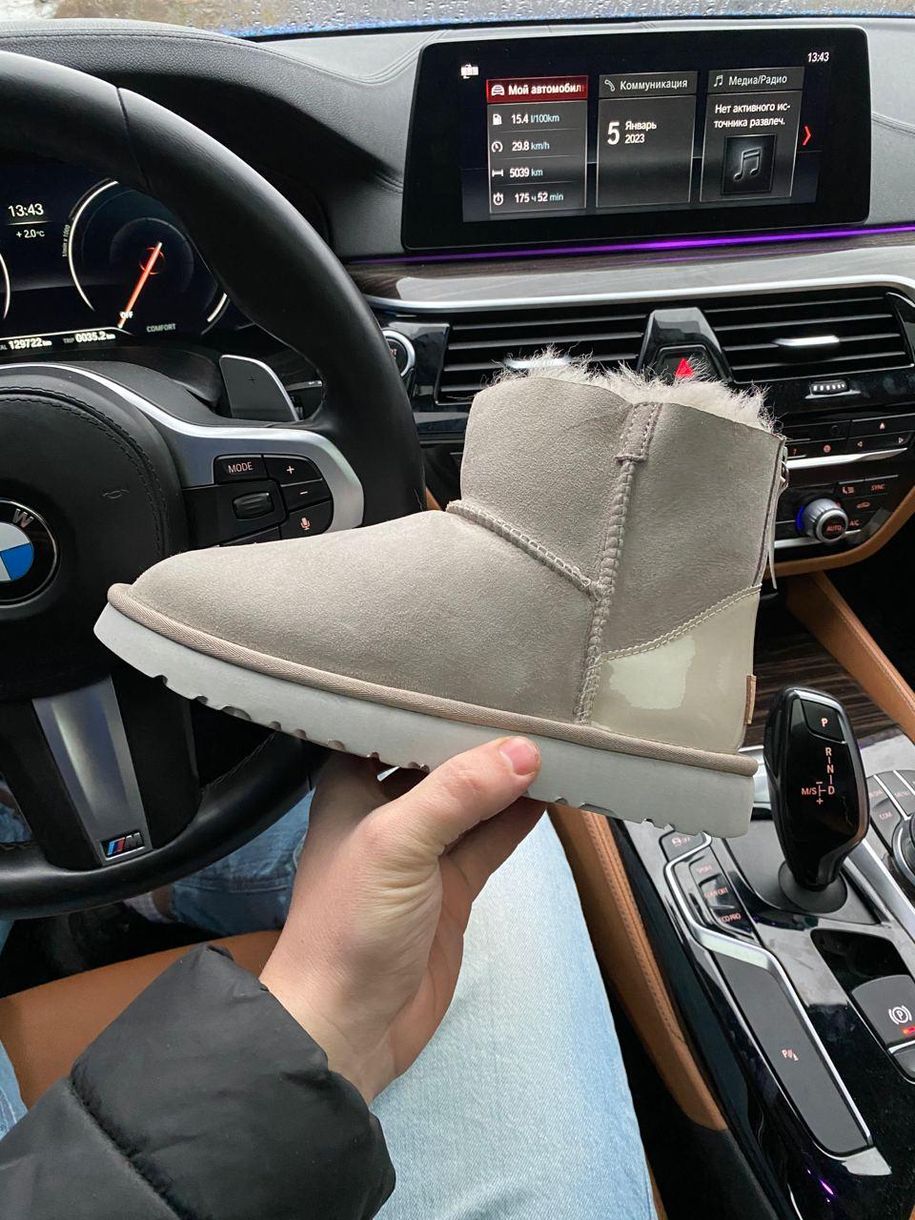 Зимние сапоги UGG Short ZIP Beige 5270 фото