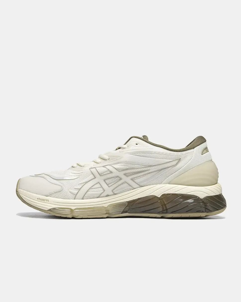 C.P. Company x Asics Gel-Quantum 360 VIII Cream Olive