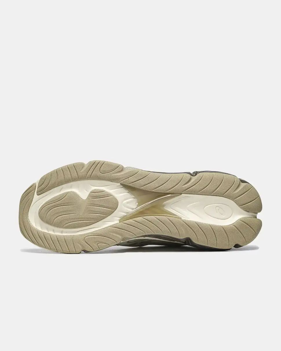 C.P. Company x Asics Gel-Quantum 360 VIII Cream Olive