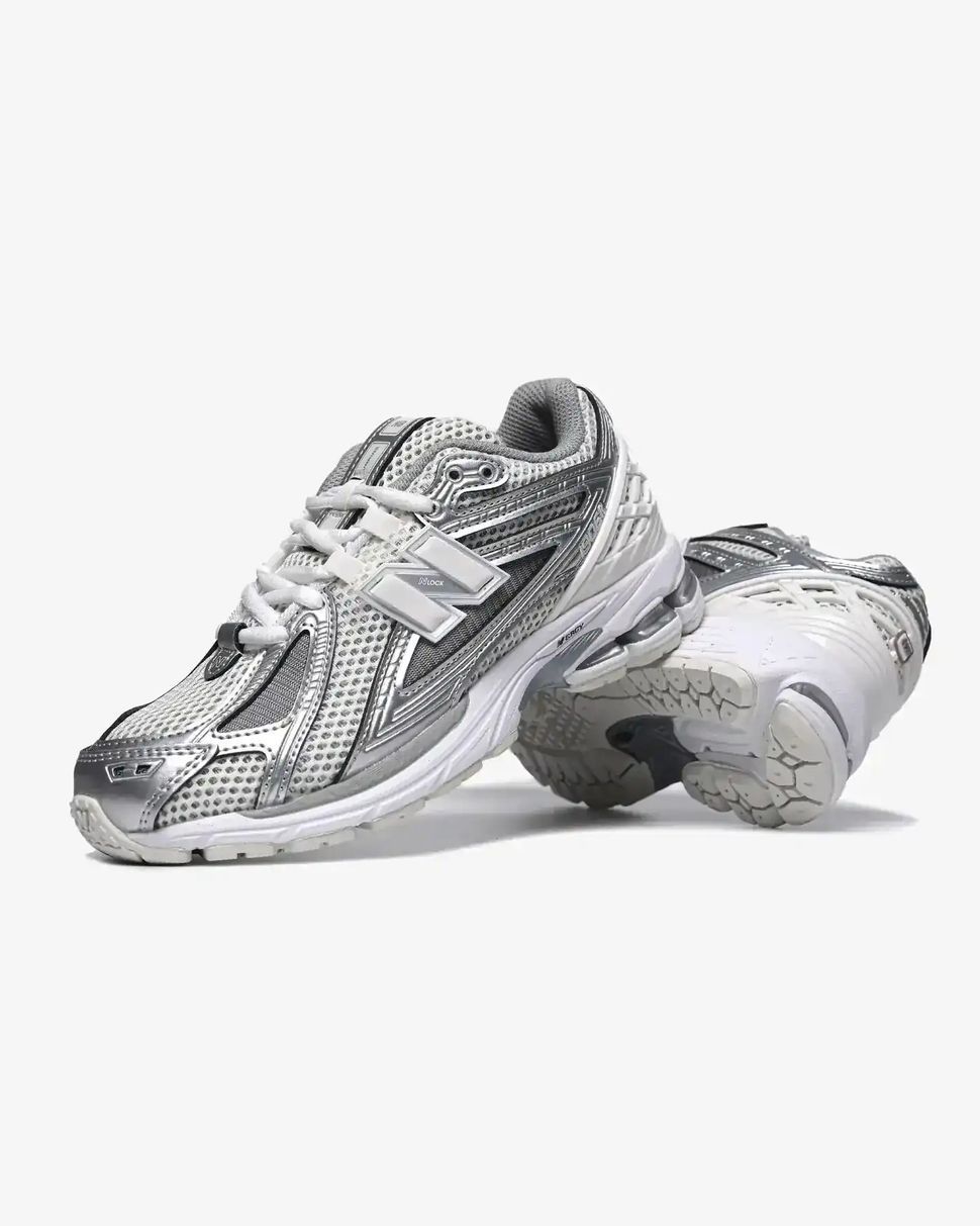 New Balance 1906R White Silver Chrome
