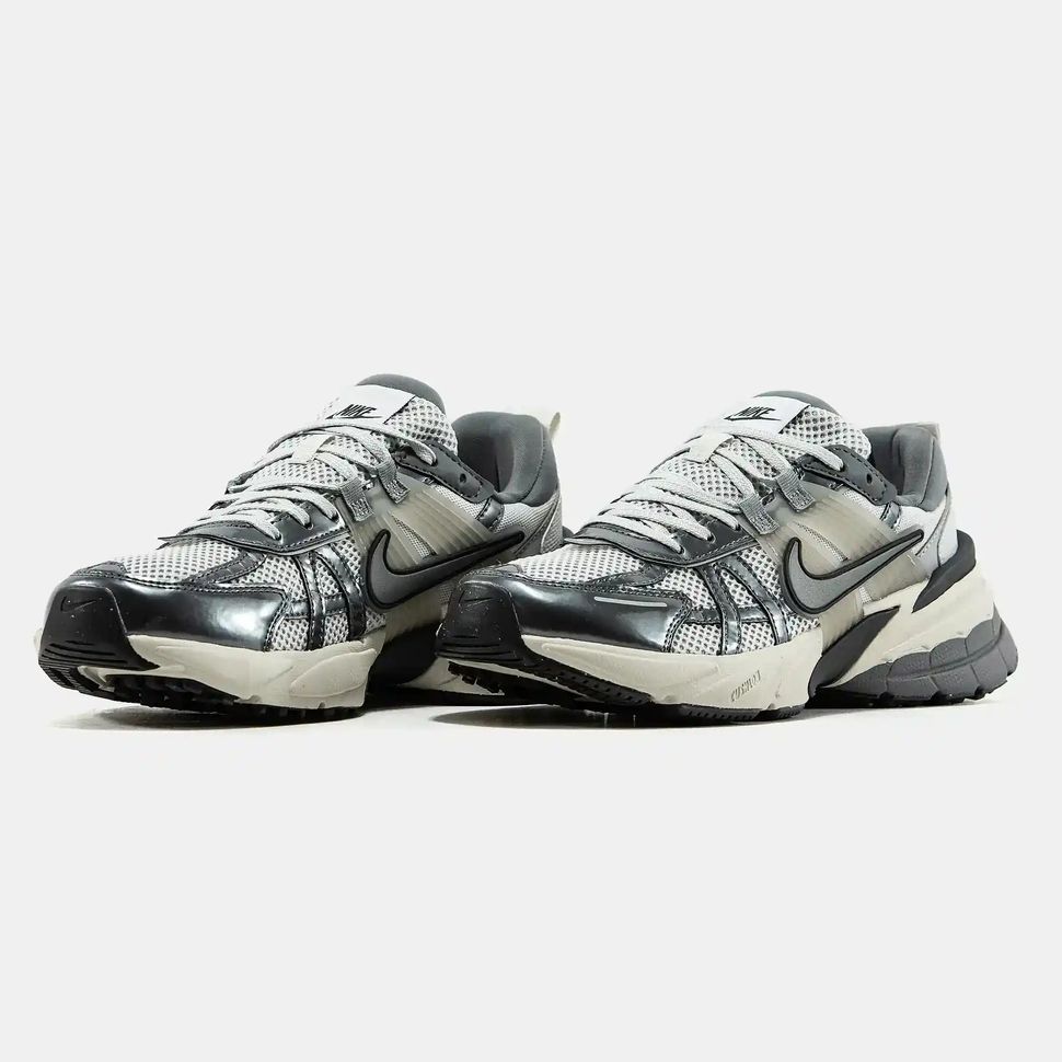 Nike V2K Runtekk Black Silver Grey