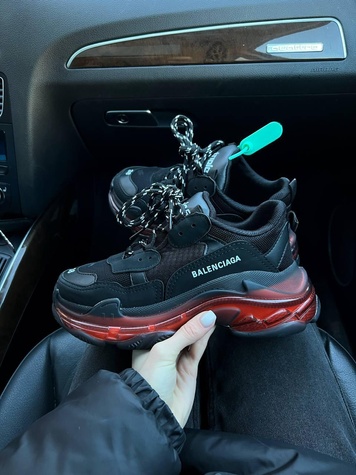 Кросівки Balenciaga Triple S Clear Sole Black Red v2 3452 фото