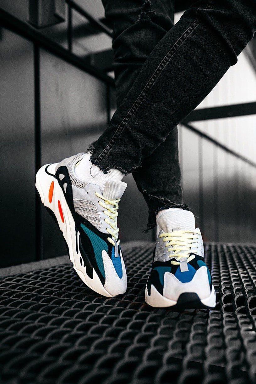 Кроссовки Adidas Yeezy Boost 700 V1 Wave Runner Solid 3138 фото