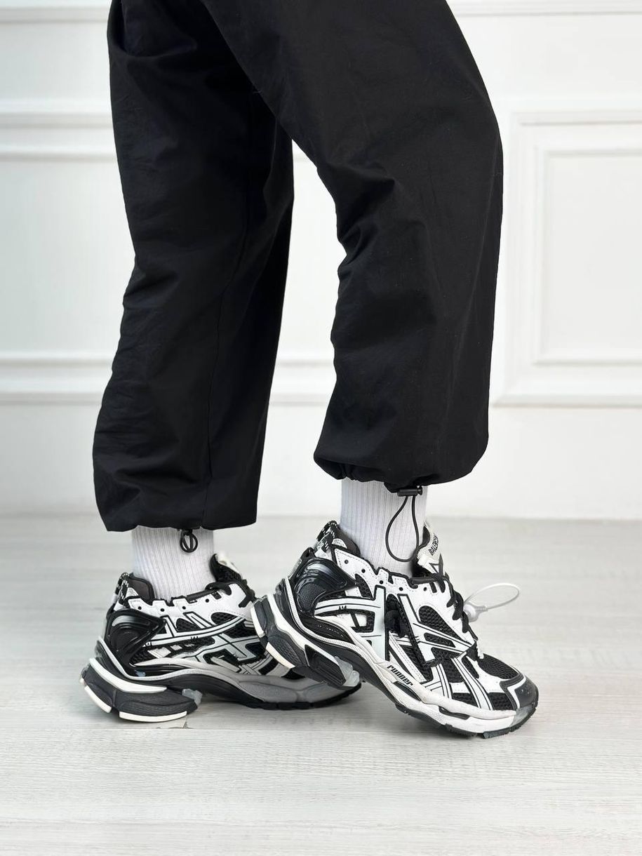 Кросівки Balenciaga Trainer Black/White Runner Sneakers 10684 фото