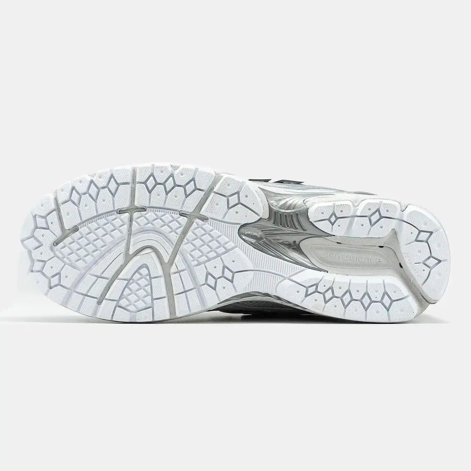 New Balance 1906W Silver Metallic