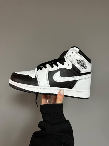 Nike Air Jordan 1 High White Black Fur 2268 фото