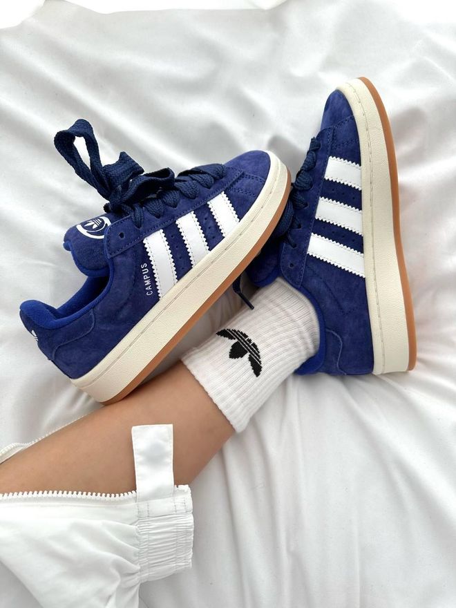 Navy blue best sale adidas campus