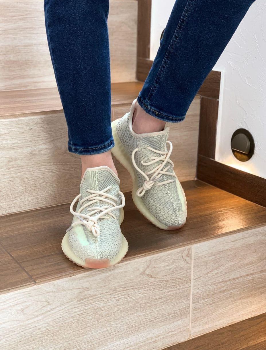 Кросівки Adidas Yeezy Boost 350 V2 Citrin Reflective 3074 фото