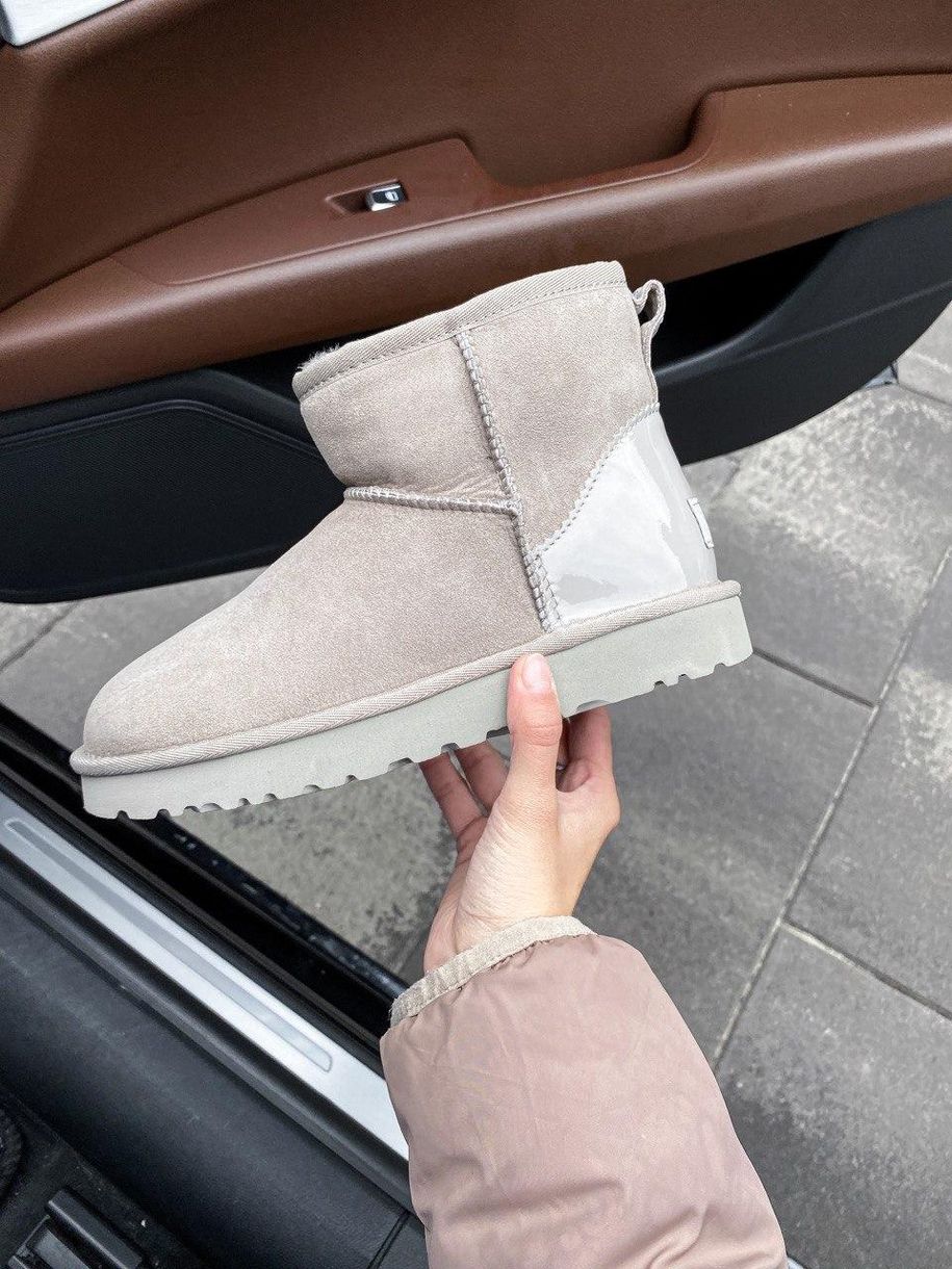 Зимові чоботи UGG Classic Mini Beige 2.0 5269 фото