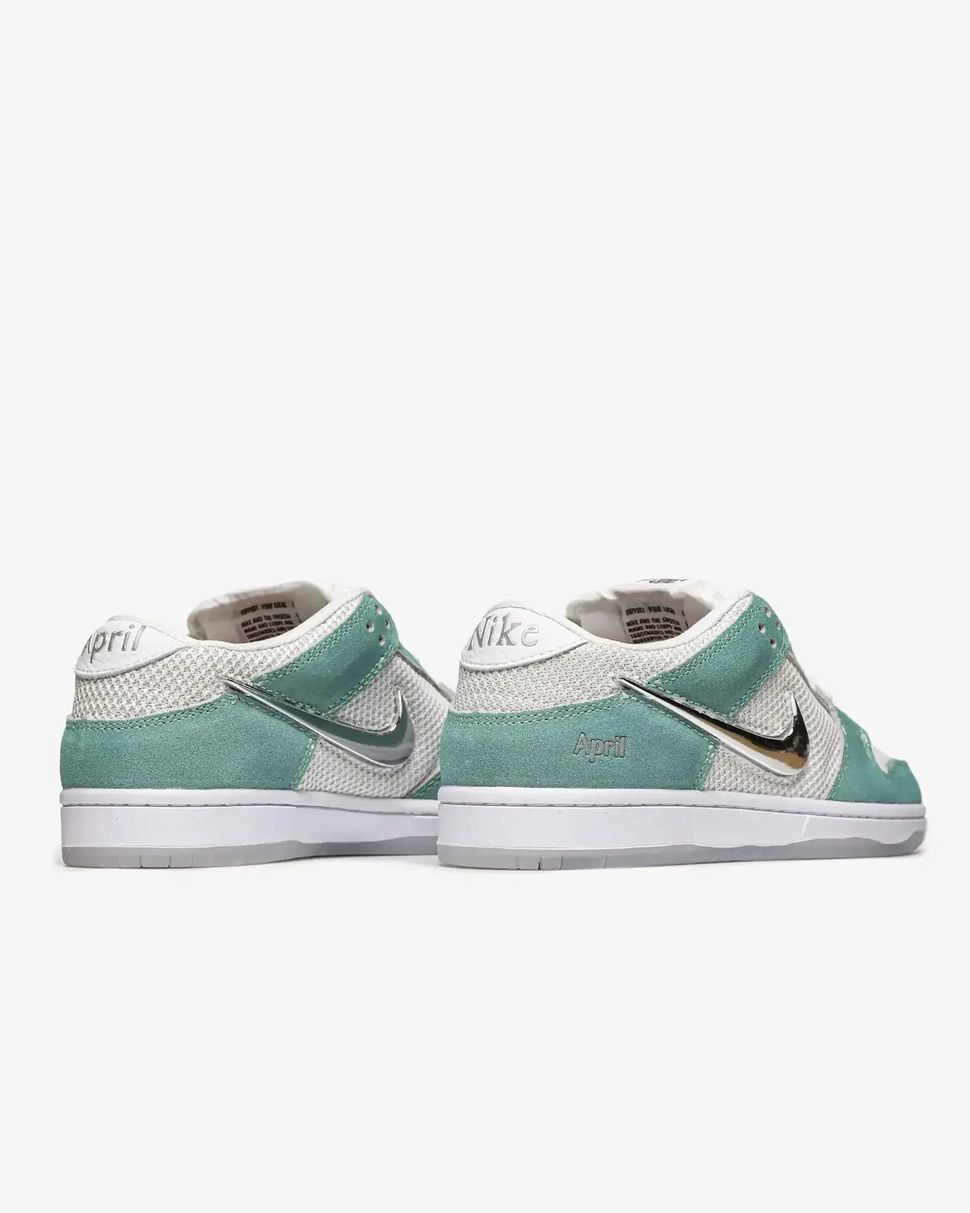April Skateboards x Nike SB Dunk Low Turbo Green Chrome
