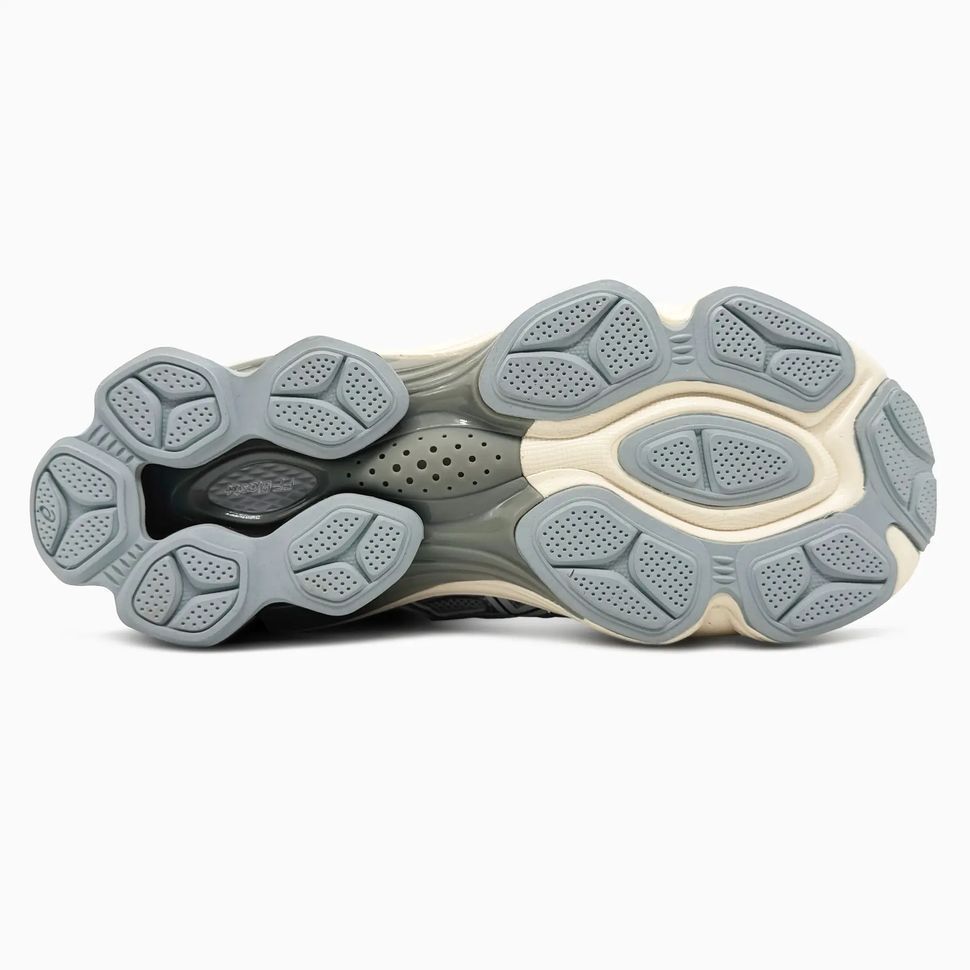 Asics Gel-Kinetic Fluent Grey Silver, 40