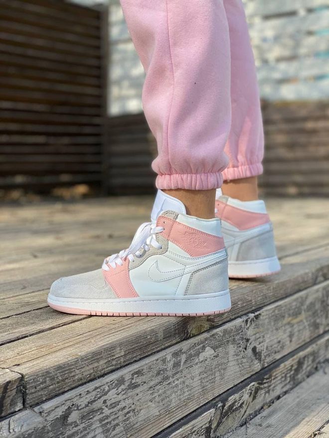 nike shoes pink grey