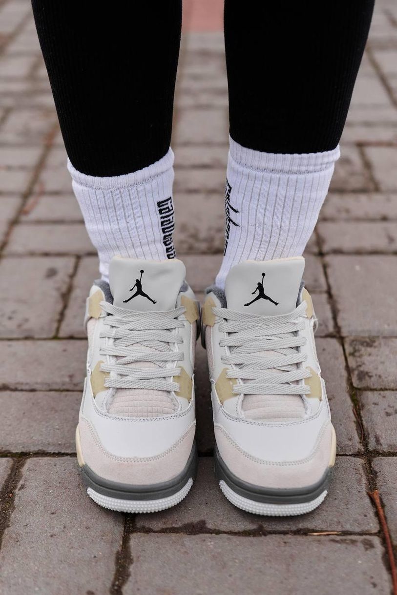 Зимові баскетбольні кросівки Nike Air Jordan 4 Craft Photon Fur 10072 фото