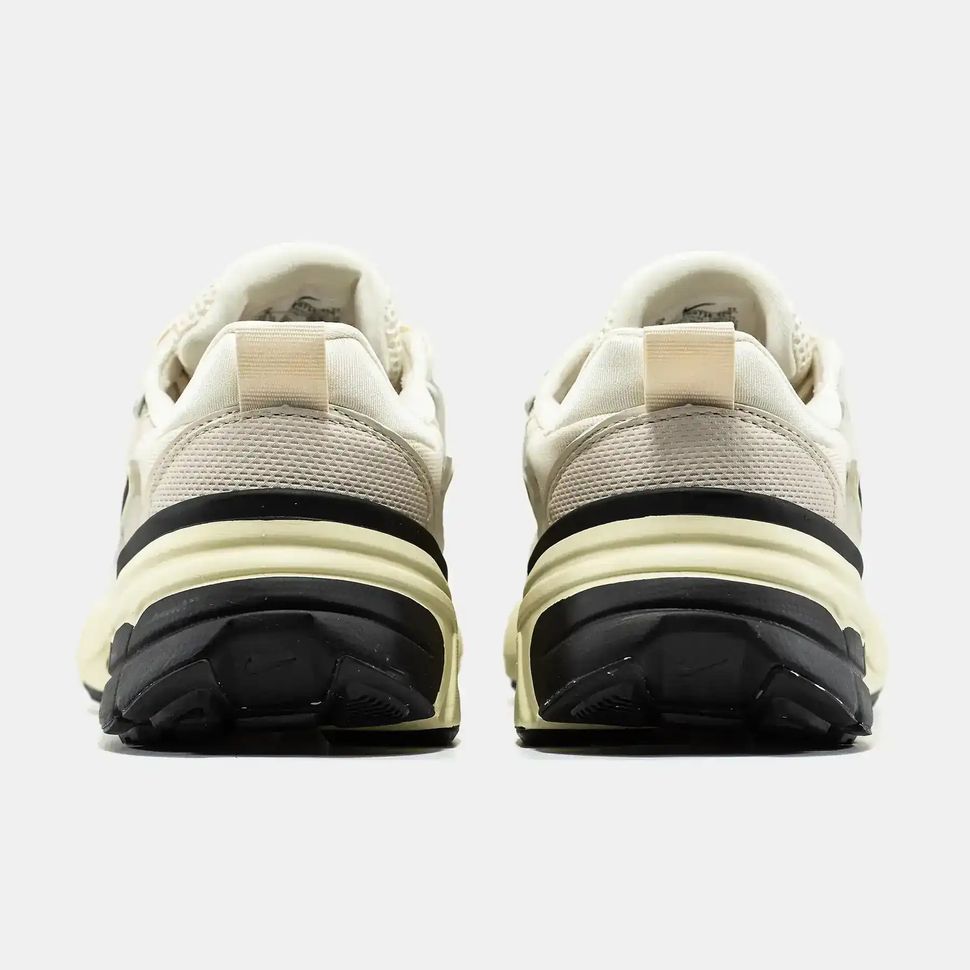 Nike V2K Runtekk Cream Black
