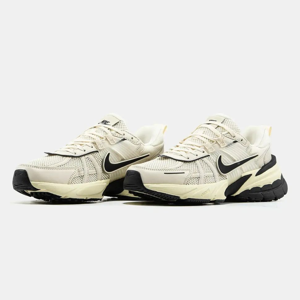 Nike V2K Runtekk Cream Black