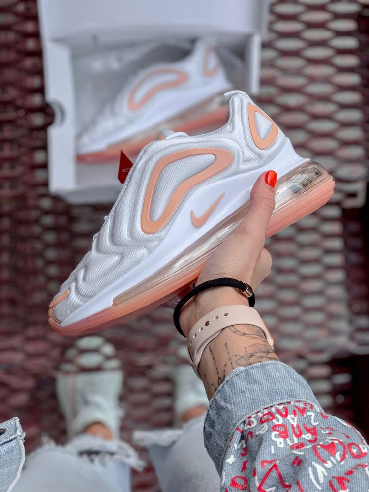 air max 720 white orange