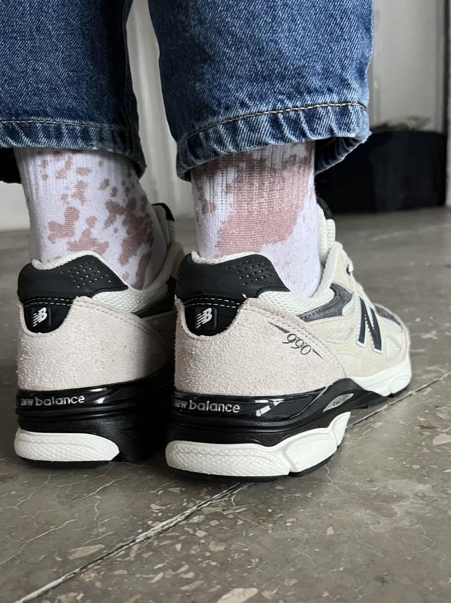 Кроссовки New Balance 990 Beige Black 3767 фото