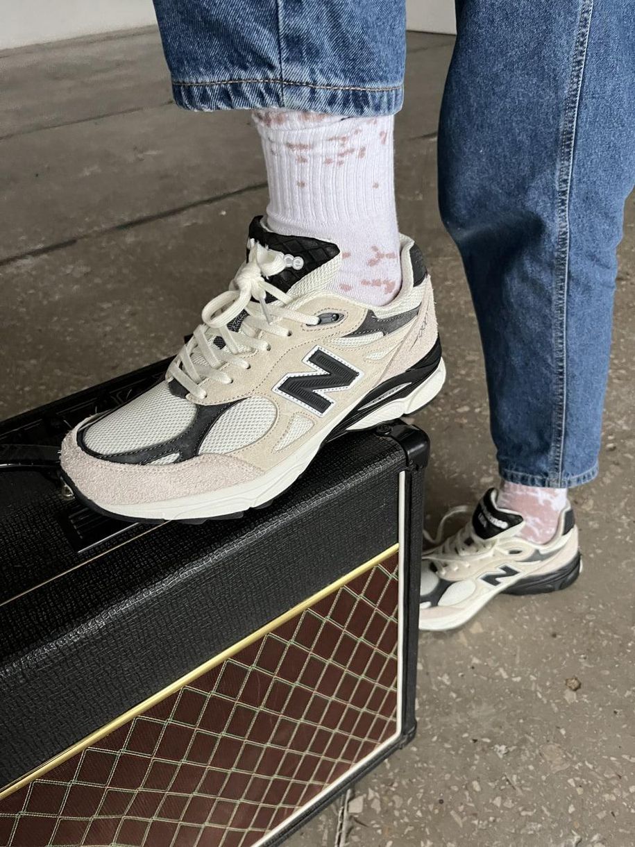 Кроссовки New Balance 990 Beige Black 3767 фото