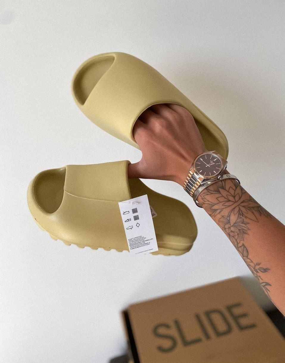 Шльопанці Adidas Yeezy Slide Desert 3313 фото