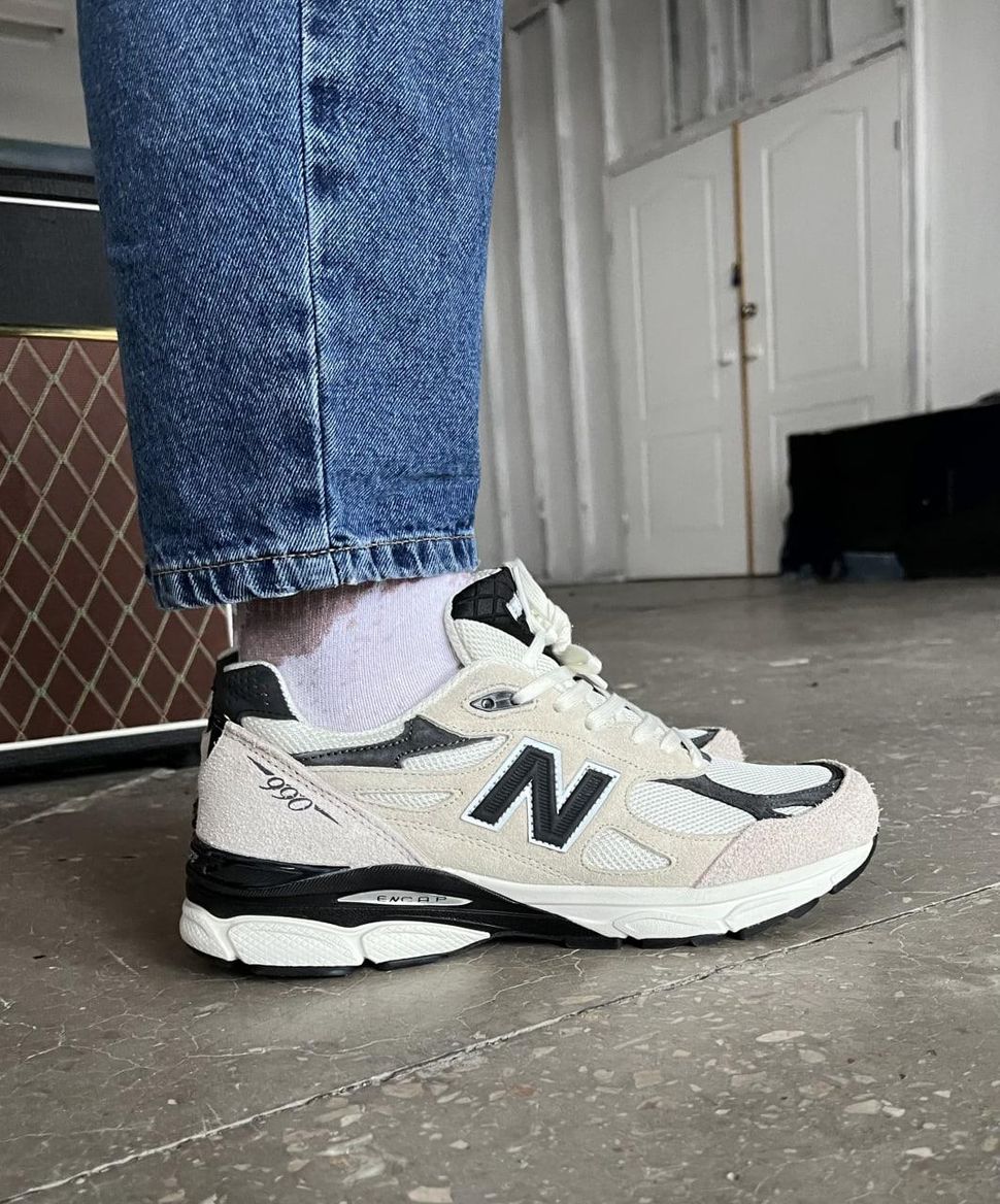 Кроссовки New Balance 990 Beige Black 3767 фото