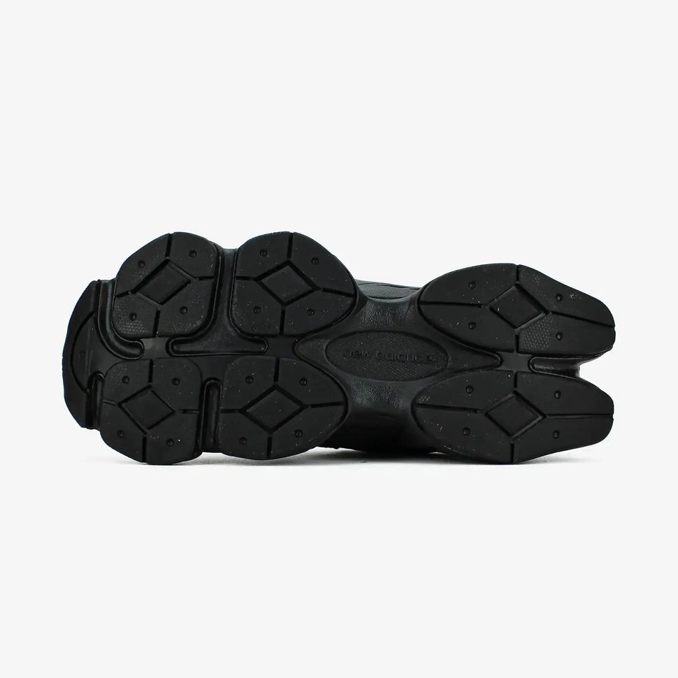 New Balance 9060 Triple Black Leather, 41