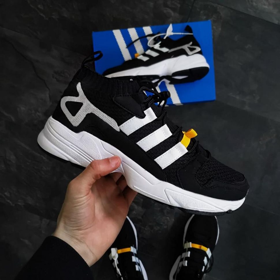 Кросівки Adidas Consortium Falcon Black White 5466 фото