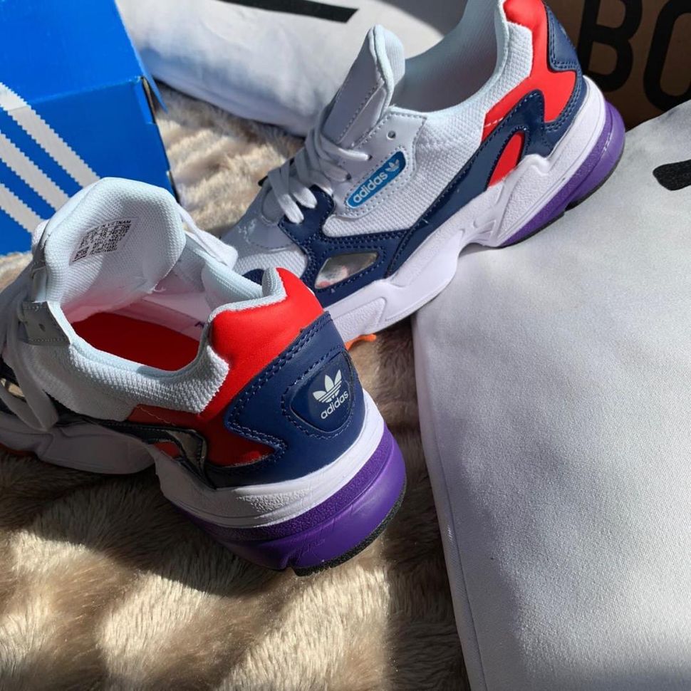 Кроссовки Adidas Falcon White Blue Red 2437 фото