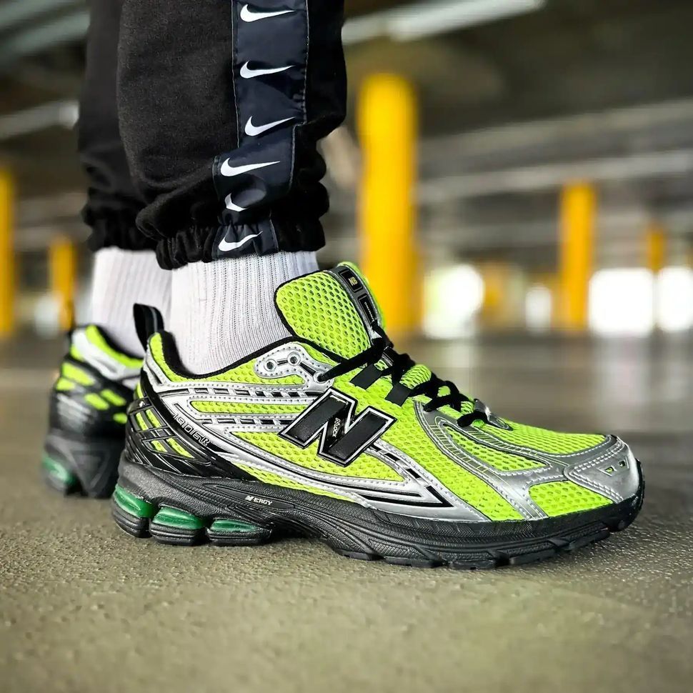 New Balance 1906R Neon Green Silver