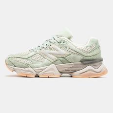 New Balance 9060 Mint Cream Peach