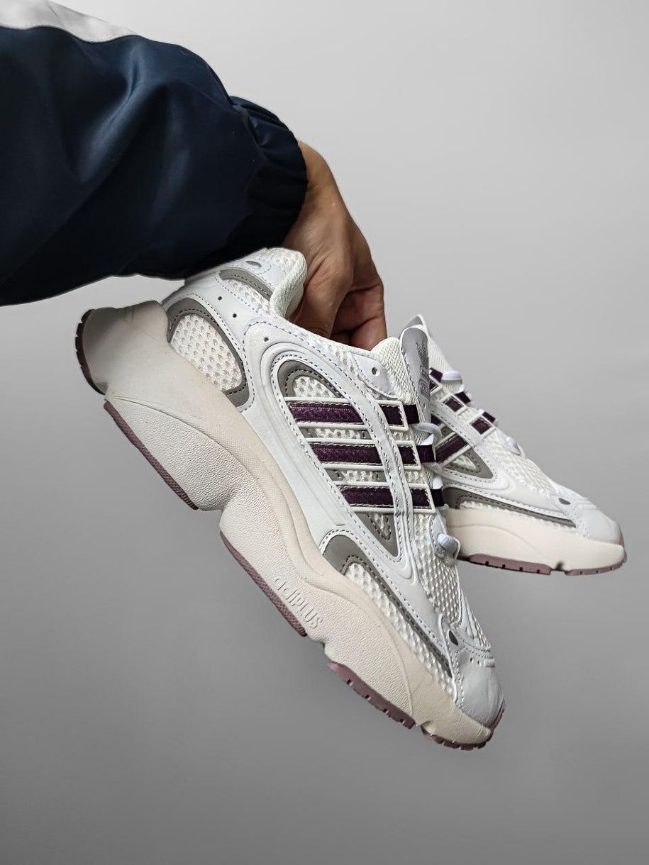 Кроссовки белые Adidas Ozmillen White/Violet 11102 фото