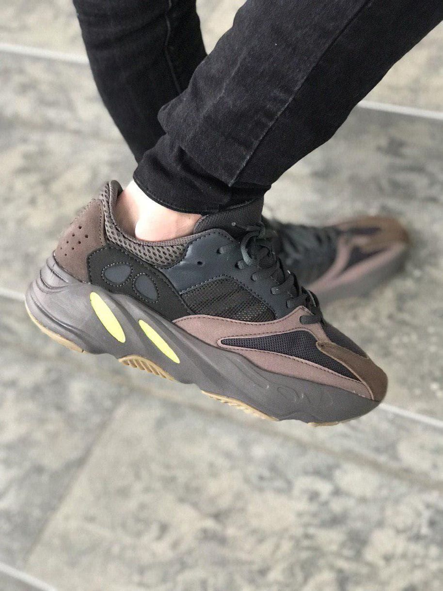 Кроссовки Adidas Yeezy Boost 700 V1 Mauve 3141 фото