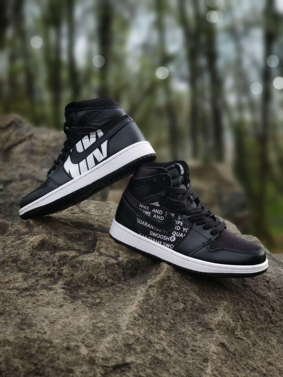 Баскетбольні кросівки Nike Air Jordan 1 Retro High OFF-WHITE Black White 2088 фото