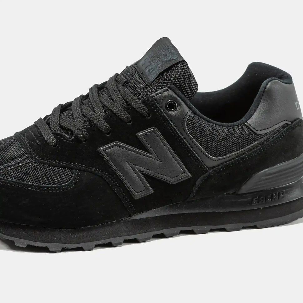 New Balance 574 Triple Black